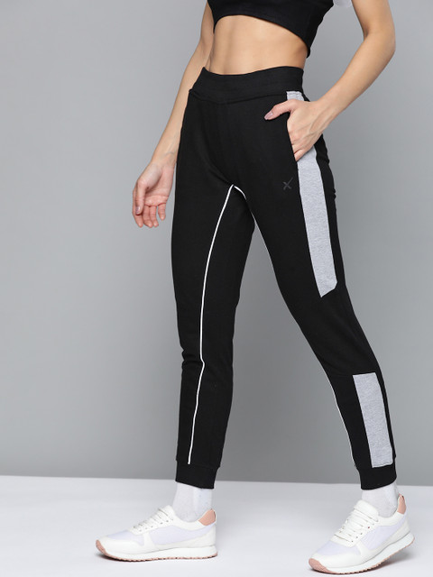 

HRX by Hrithik Roshan Women Black Solid Slim Fit Bio-Wash Antimicrobial Lifestyle Joggers