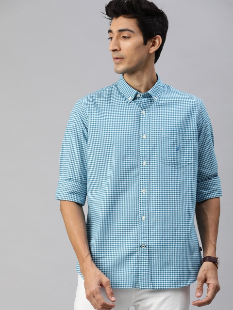 

Nautica Men Blue & White Classic Fit Stretch Regular Checked Casual Shirt