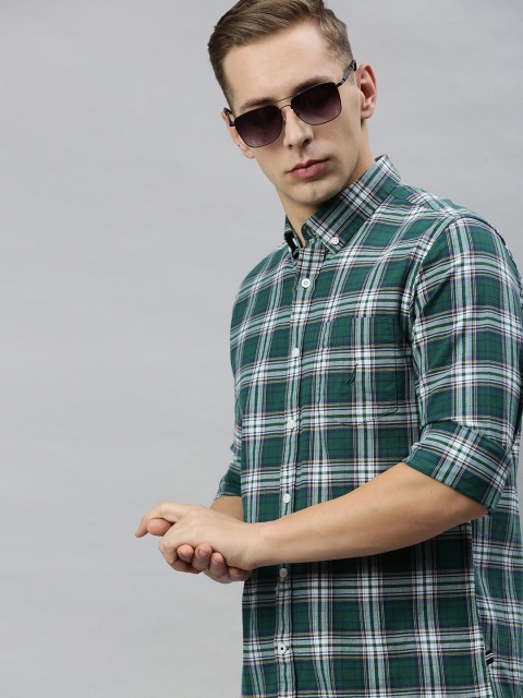 

Nautica Men Green & White Classic Slim Fit Checked Knitted Casual Shirt