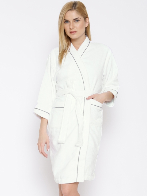

SPACES Unisex White Bathrobe 1022220