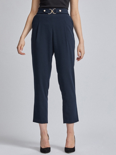 

DOROTHY PERKINS Women Navy Blue Tapered Tailored Fit Solid Cropped Trousers