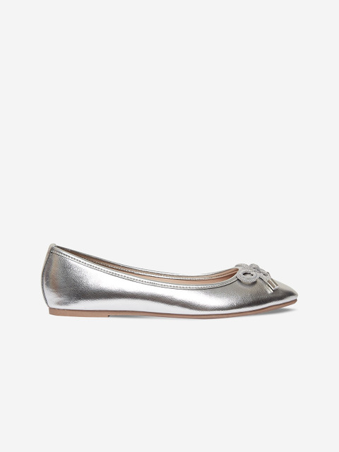 

DOROTHY PERKINS Women Silver-Toned Solid Ballerinas with Bow Detail