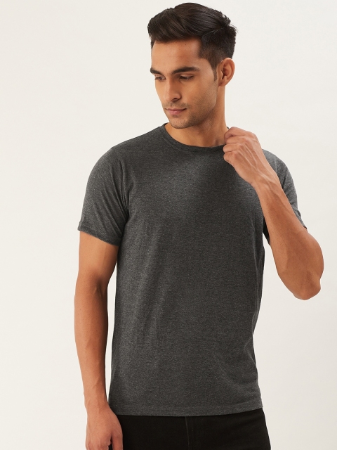 

PRINTOCTOPUS Men Charcoal Grey Solid Round Neck T-shirt