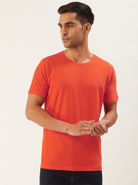 

PRINTOCTOPUS Men Orange Solid Round Neck T-shirt