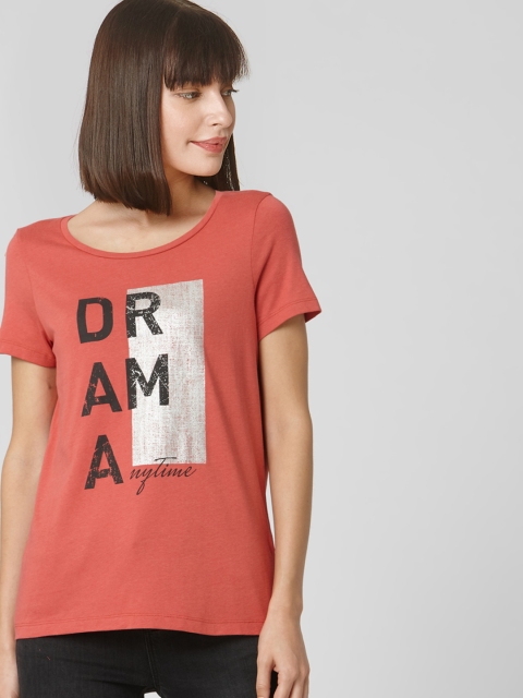 

Vero Moda Women Red Printed Round Neck T-shirt