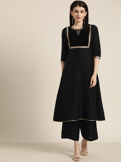 

Sangria Women Black Solid Kurta Velvet Detail With Palazzos
