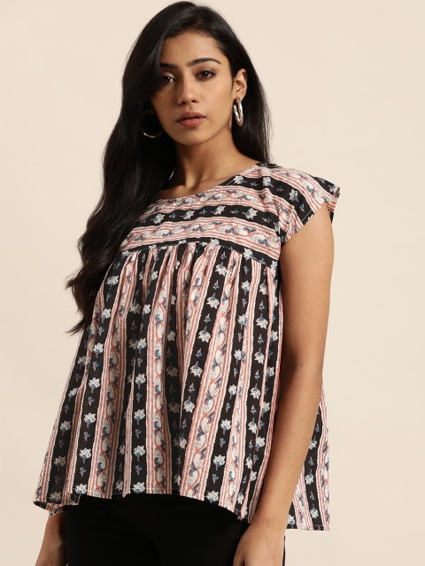 

Sangria Women Off-White & Black Geometric Printed A-Line Top