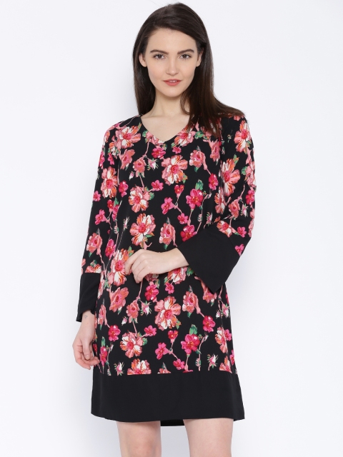 

Tokyo Talkies Black Floral Print A-Line Dress
