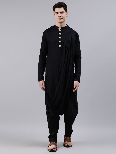 

EthnoVogue Men Black Solid Gathered Made to Measure Kurta Set