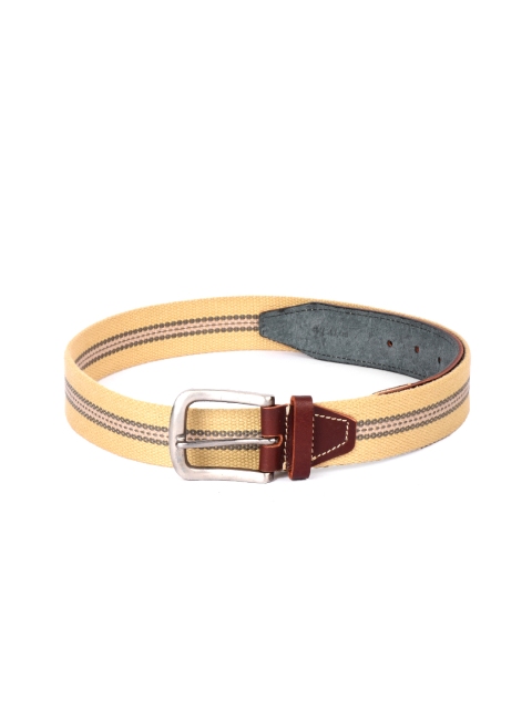 

BuckleUp Men Beige Belt