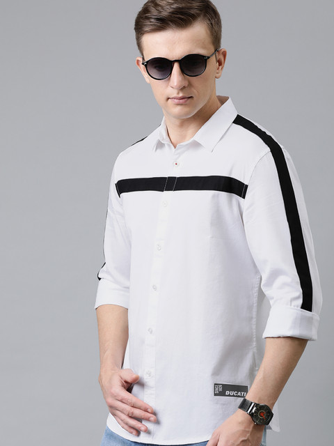 

Ducati Men White & Black Slim Fit Striped Casual Shirt