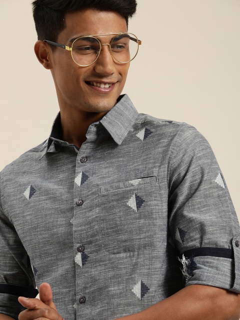 

Taavi Men Grey & White Regular Fit Handloom Woven Legacy Shirt with Roll-Up Sleeves