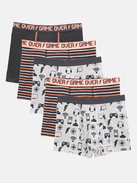 

Marks & Spencer Boys Pack of 5 Trunks T715644, Black