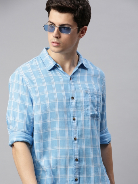 

WROGN Men Blue & White Slim Fit Checked Casual Shirt