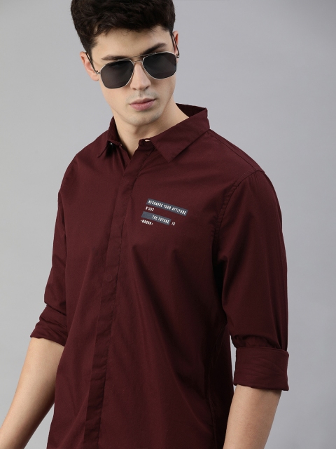 

WROGN Men Burgundy Slim Fit Printed Casual Shirt