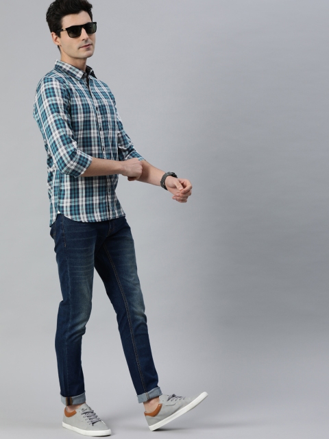 

WROGN Men Green & White Slim Fit Checked Casual Shirt