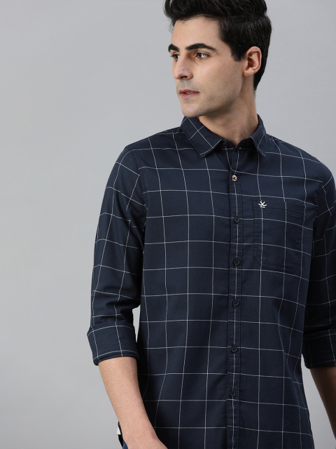 

WROGN Men Navy Blue & White Slim Fit Checked Casual Shirt