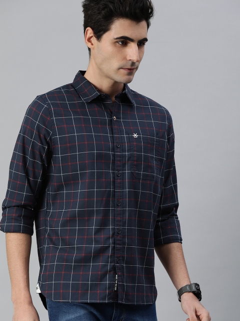 

WROGN Men Navy Blue & Red Slim Fit Checked Casual Shirt