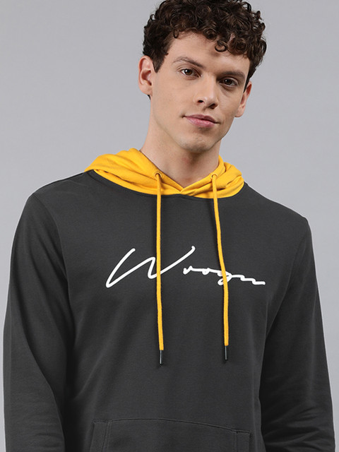 

WROGN Men Charcoal Black Printed Hooded Sweatshirt
