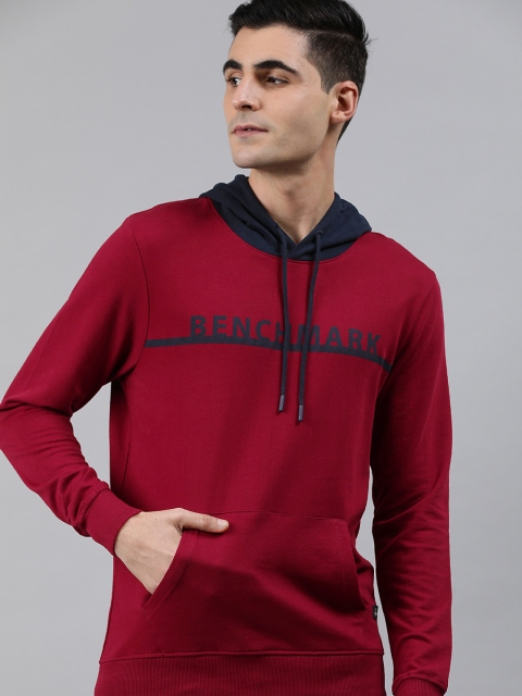 

WROGN Men Maroon Printed Slim Fit Hooded Sweatshirt