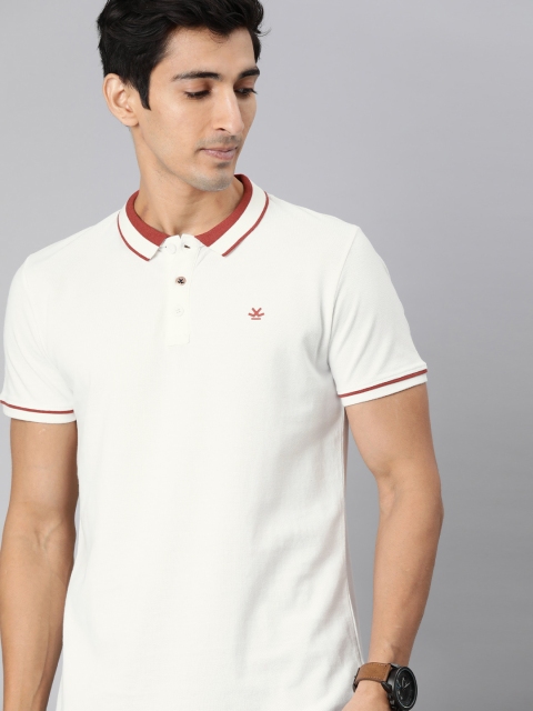 

WROGN Men White Slim Fit Solid Polo Collar T-shirt with Tipping Detail