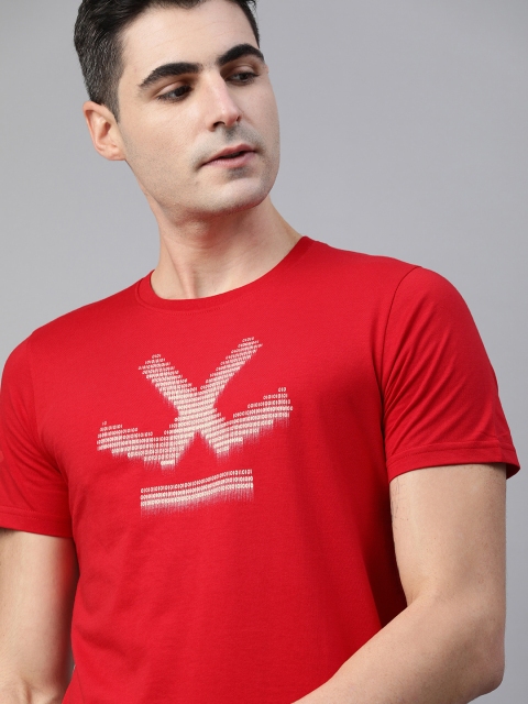 

WROGN Men Red & White Slim Fit Printed Round Neck T-shirt