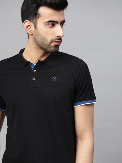 

WROGN Men Black Solid Polo Collar T-shirt