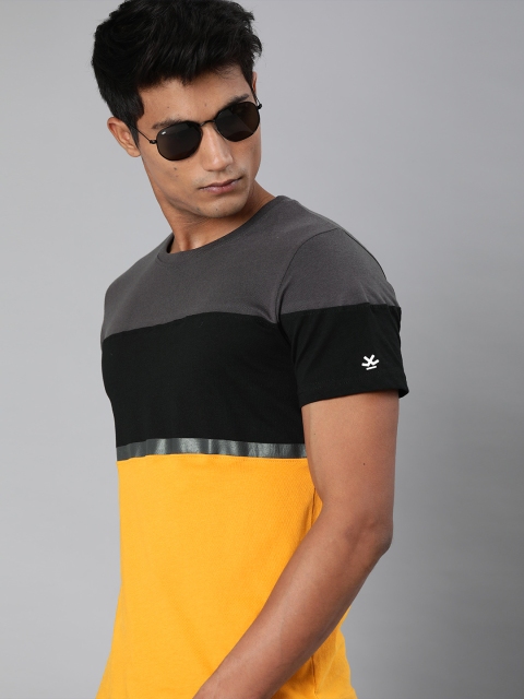 

WROGN Men Yellow Colourblocked Round Neck Pure Cotton T-shirt