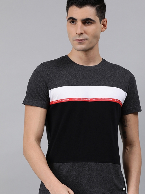 

WROGN Men Charcoal Grey & Black Colourblocked Slim Fit Round Neck T-shirt