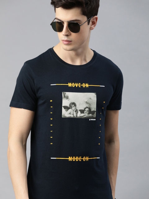 

WROGN Men Navy Blue Slim Fit Printed Round Neck T-shirt