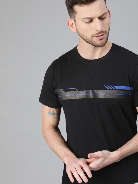 

WROGN Men Black Slim Fit Printed Round Neck Pure Cotton T-shirt