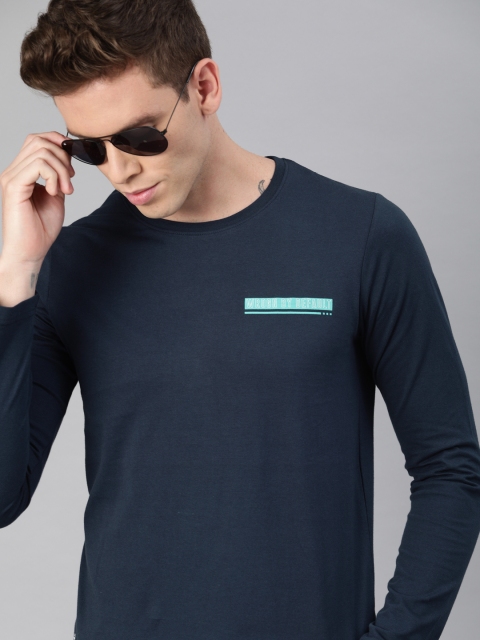 

WROGN Men Navy Blue Slim Fit Solid Round Neck T-shirt