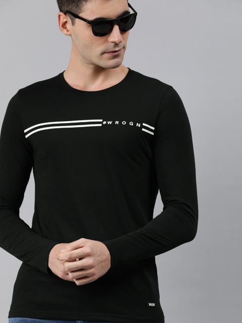

WROGN Men Black & White Solid Round Neck T-shirt with Striped Detail