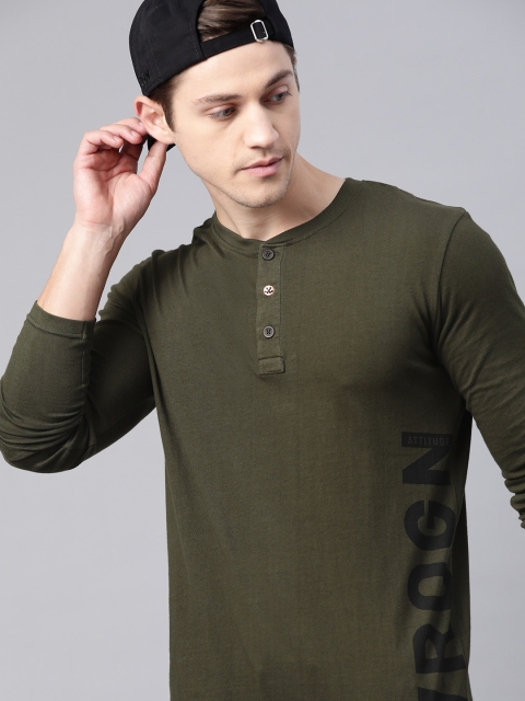 

WROGN Men Olive Green Pure Cotton Solid Round Neck T-shirt