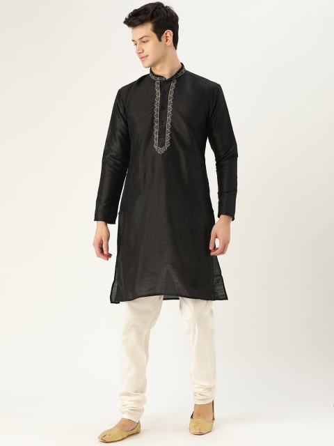 

SOJANYA Men Black Solid Straight Kurta