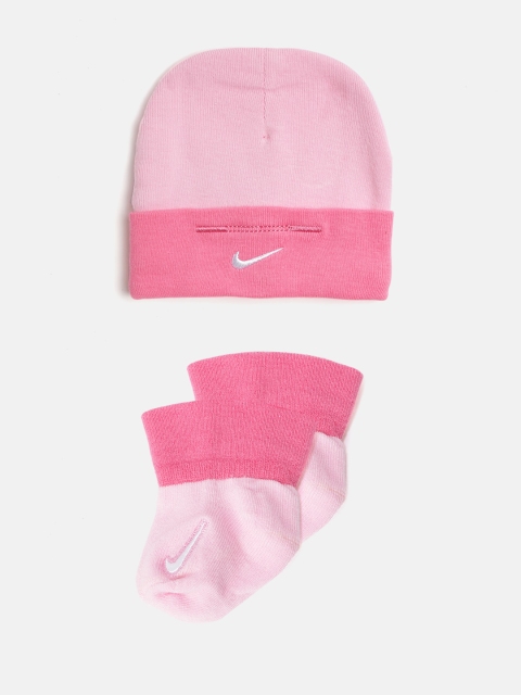 

Nike Set of Simple Swoosh Beanie & Booties, Pink