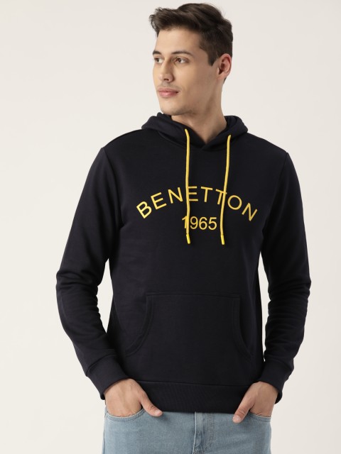 

United Colors of Benetton Men Navy Blue Solid Hooded Sweatshirt with Printed Detail
