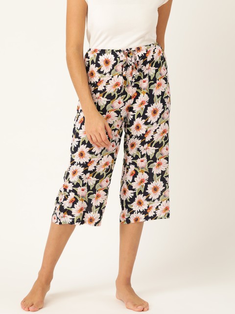 

ETC Women Navy Blue & White Floral Print Regular Fit Lounge Capris