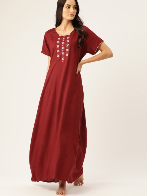 

ETC Maroon Solid Nightdress