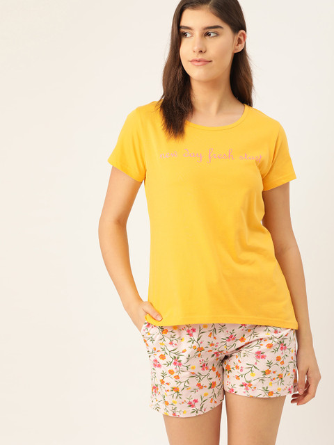 

ETC Women Mustard Yellow & Pink Pure Cotton Printed Night suit