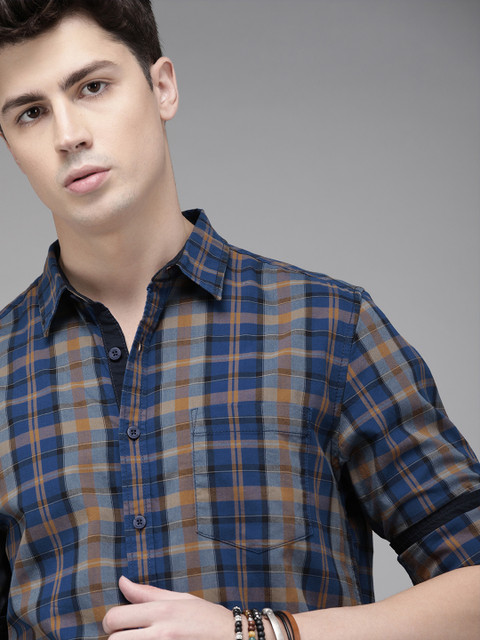 

Roadster Men Antiviral & Antibacterial protection Navy Blue & Brown Regular Fit Checked Casual Shirt