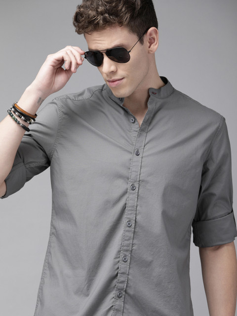 

Roadster Men Charcoal Grey Solid Shirt with Brand Logo Applique Detail