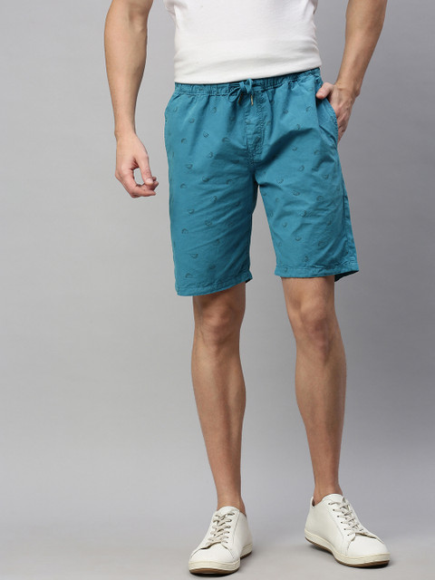 

Mast & Harbour Men Teal Blue Printed Regular Fit Regular Shorts