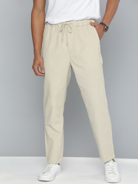 

Mast & Harbour Men Cream-Coloured Regular Fit Solid Corduroy Trousers