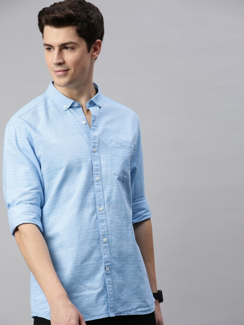 

Mast & Harbour Men Blue & White Regular Fit Striped Casual Shirt