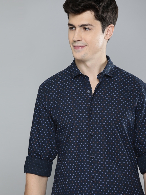 

Mast & Harbour Men Navy Blue Regular Fit Printed Casual Shirt