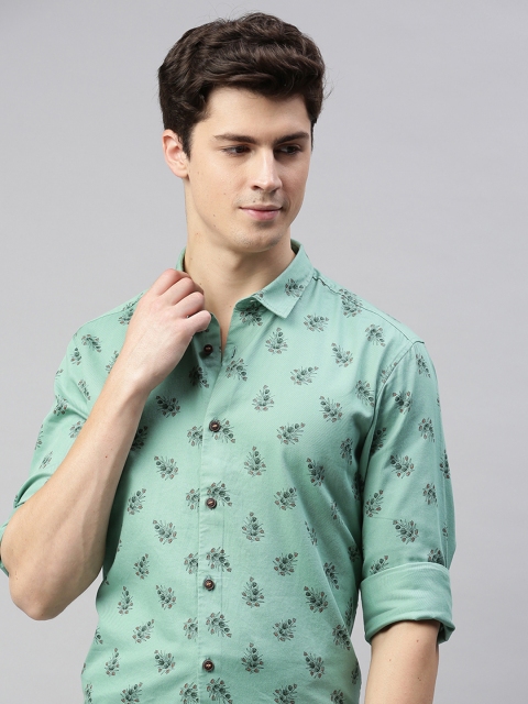 Men Green Regular Fit Printed Casual Shirt
