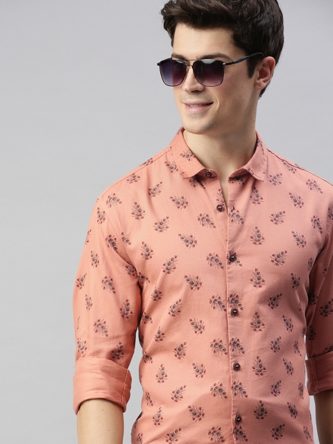 

Mast & Harbour Men Brown Regular Fit Printed Casual Shirt