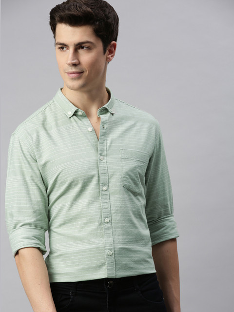

Mast & Harbour Men Green & White Regular Fit Striped Casual Shirt