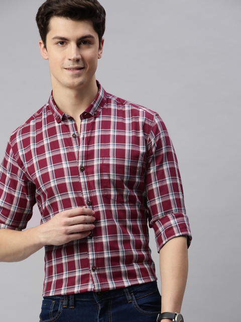 

Mast & Harbour Men Red & White Regular Fit Checked Casual Shirt